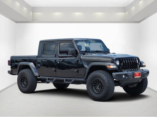 Used 2021 Jeep Gladiator Sport AWD/4WD image 1