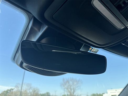 Used 2021 RAM 1500 Laramie image 21