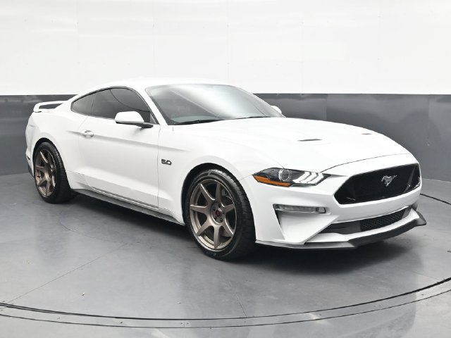 Used 2020 Ford Mustang GT w/ GT Performance Package RWD image 2