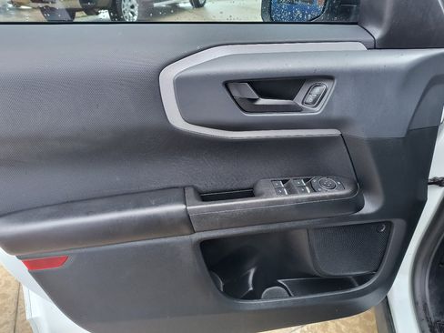 Used 2021 Ford Bronco Sport Base image 13