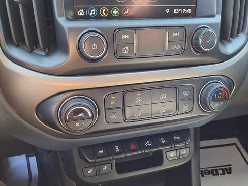 Used 2021 Chevrolet Colorado Z71 AWD/4WD image 26