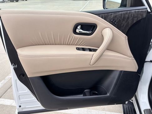 Used 2024 Nissan Armada Platinum w/ Cargo Package image 18