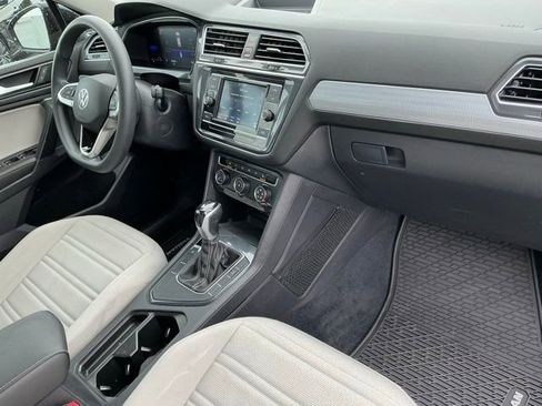 Used 2022 Volkswagen Tiguan S FWD image 18