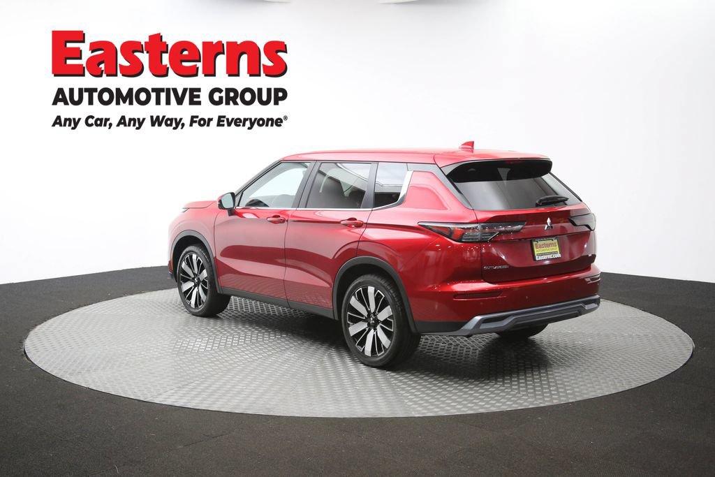 Used 2025 Mitsubishi Outlander SE AWD/4WD image 66