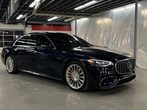 Used 2024 Mercedes-Benz S 63 AMG S image 3