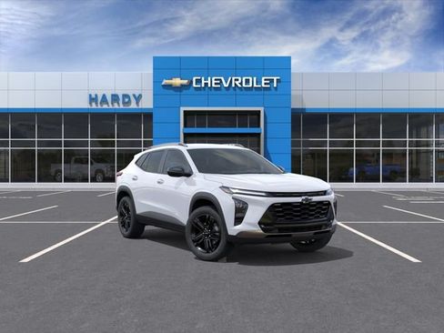 New 2026 Chevrolet Trax ACTIV w/ Driver Confidence Package FWD image 1