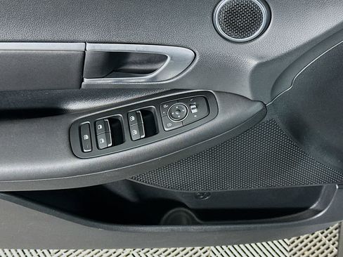 Used 2024 Hyundai Sonata SEL image 15