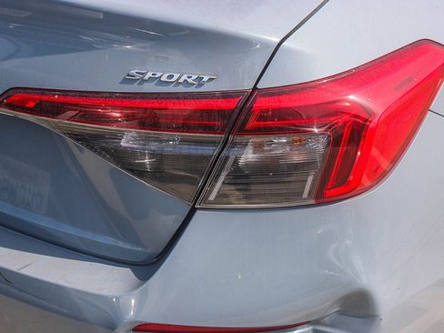 Used 2024 Honda Civic Sport image 15