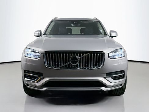 Used 2024 Volvo XC90 B6 Plus AWD/4WD image 2