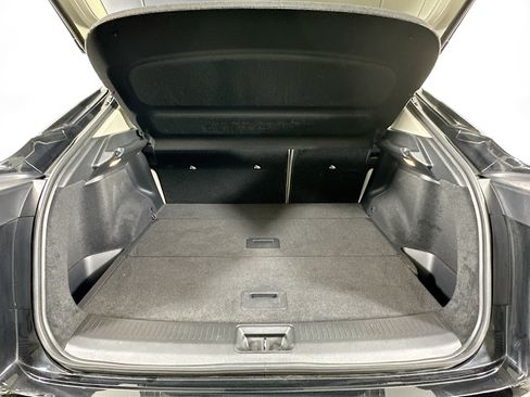 Used 2023 Nissan Ariya FWD image 30