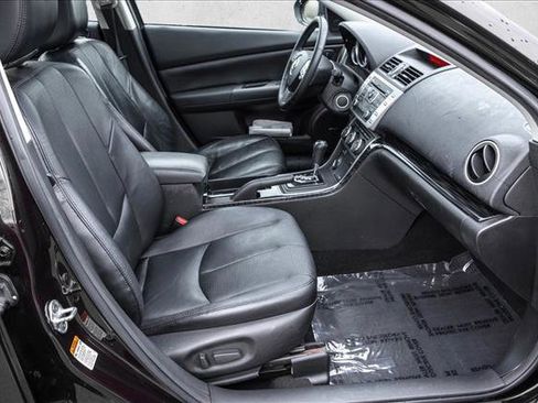 Used 2009 MAZDA MAZDA6 i Grand Touring w/ Moonroof & Bose Pkg image 24