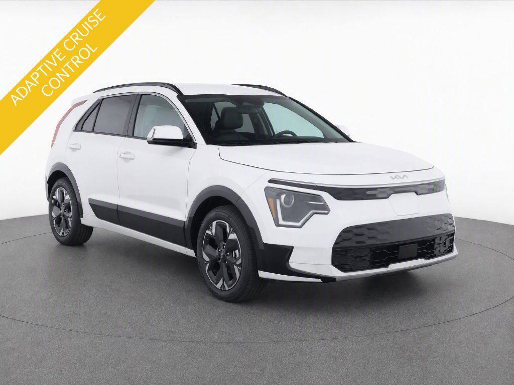 Used 2023 Kia Niro Wind FWD image 2