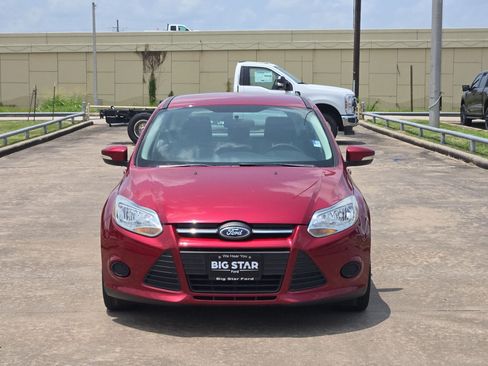 Used 2014 Ford Focus SE FWD image 9