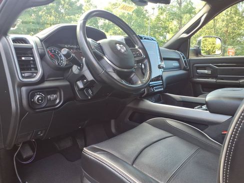 Used 2021 RAM 2500 Laramie AWD/4WD image 15
