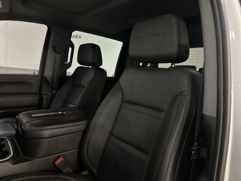 Used 2022 GMC Sierra 2500 Denali image 13
