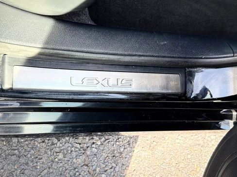 Used 2013 Lexus ES 300h w/ Luxury Pkg FWD image 36
