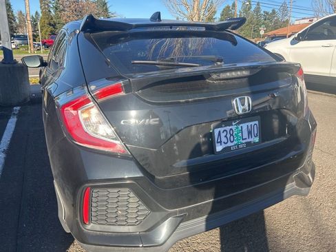 Used 2017 Honda Civic EX image 8