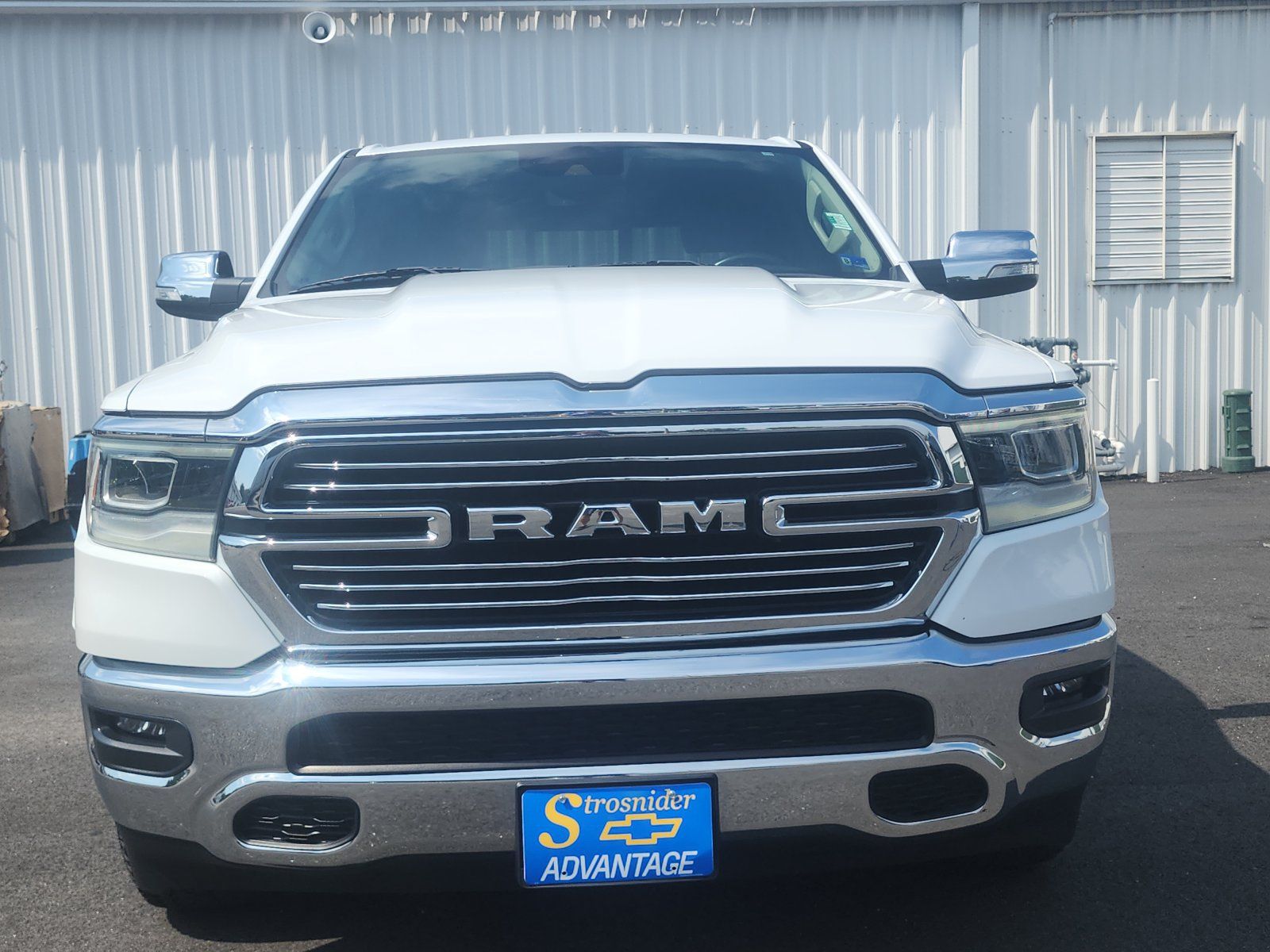 Used 2022 RAM 1500 Laramie AWD/4WD image 8