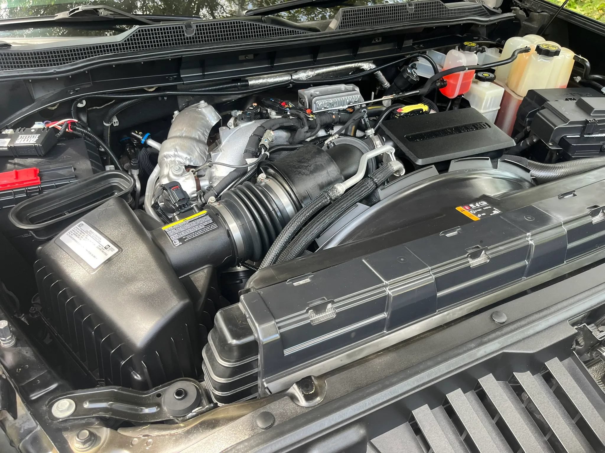 Used 2021 Chevrolet Silverado 2500 LTZ AWD/4WD image 11