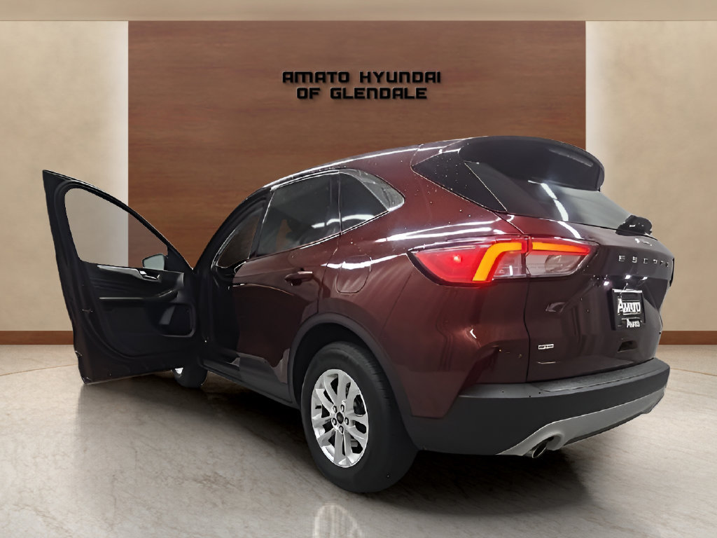 Used 2021 Ford Escape SE w/ Convenience Package AWD/4WD image 5