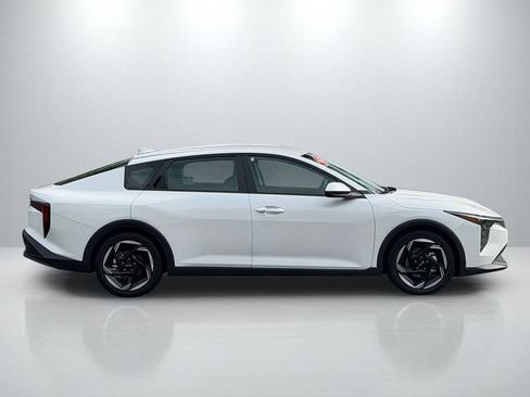 Certified 2025 Kia K4 EX FWD image 8
