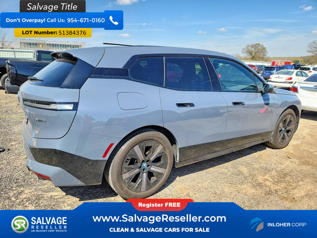 Used 2023 BMW iX xDrive50 w/ Premium Package AWD/4WD image 4
