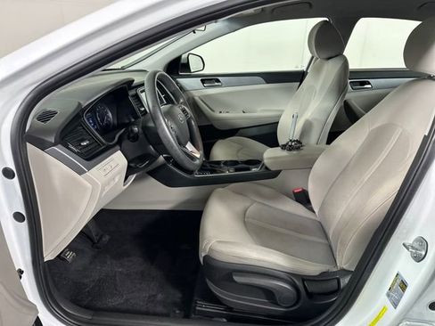 Used 2019 Hyundai Sonata SE image 11