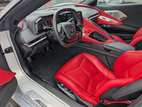 Used 2022 Chevrolet Corvette Stingray Preferred Cpe w/ Battery Protection Package RWD image 10