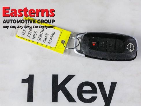 Used 2024 Nissan Sentra SV image 24