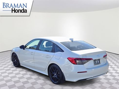 Certified 2023 Honda Civic Sport image 3