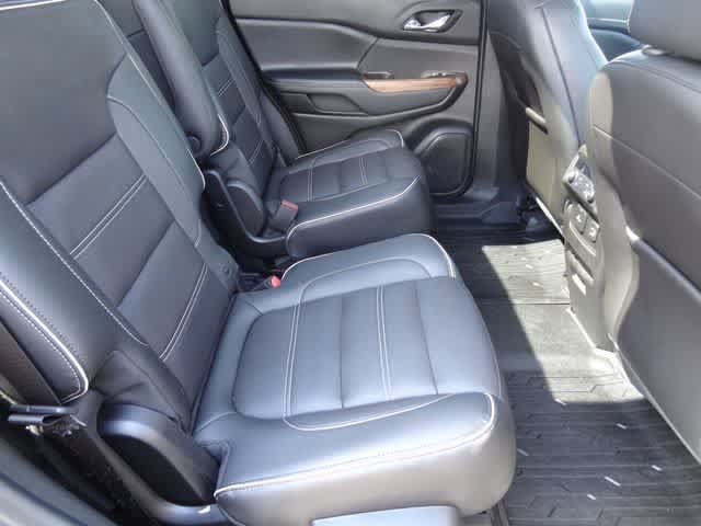 Used 2019 GMC Acadia Denali w/ Technology Package AWD/4WD image 14