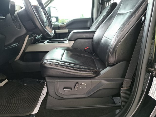 Used 2017 Ford F350 Lariat w/ Lariat Ultimate Package AWD/4WD image 20