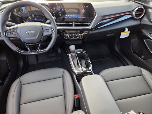 New 2026 Chevrolet Trax RS w/ Sunroof Package image 9