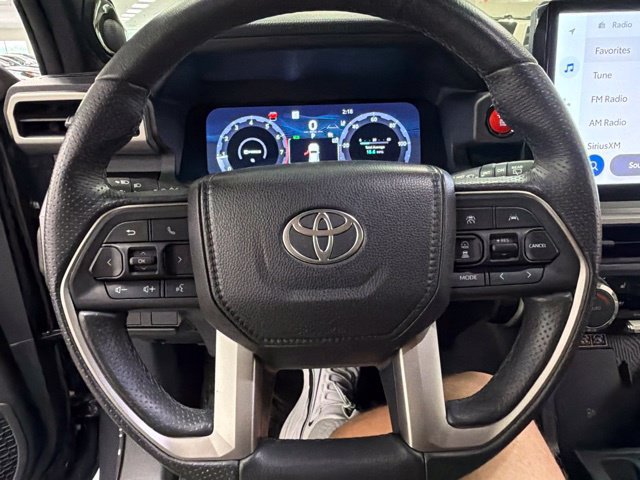 Used 2025 Toyota 4Runner TRD Sport Premium AWD/4WD image 25