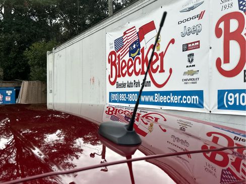 Certified 2025 Chevrolet Trax RS w/ Driver Confidence Package image 19