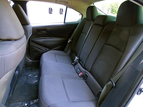 Used 2024 Toyota Corolla LE FWD image 28