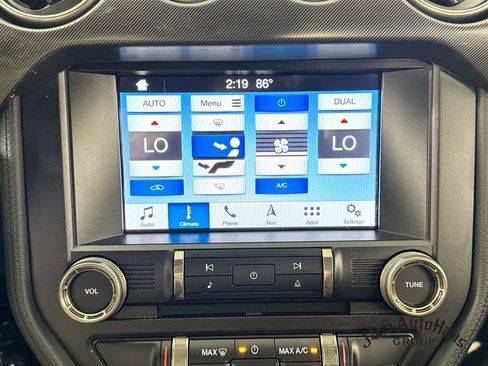 Used 2019 Ford Mustang Shelby GT350 w/ Technology Package RWD image 20