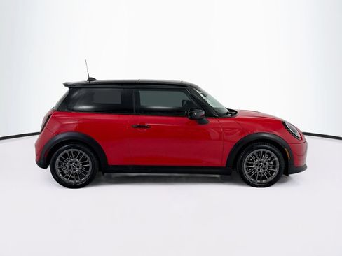 Certified 2025 MINI Cooper S FWD image 5