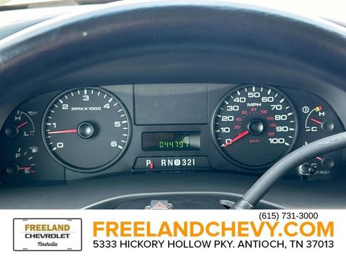 Used 2006 Ford F550 2WD Regular Cab Super Duty image 30
