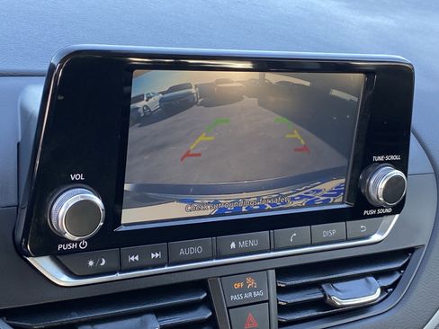 Used 2023 Nissan Altima 2.5 S image 19