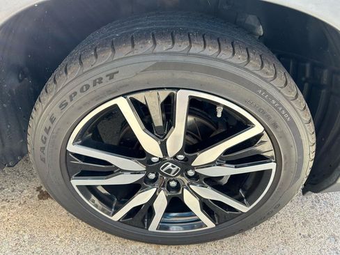 Used 2019 Honda Pilot Elite image 22