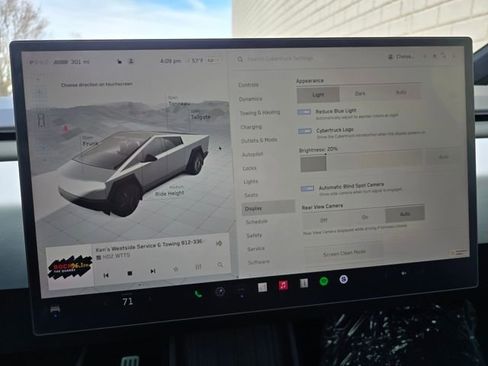 Used 2025 Tesla Cybertruck AWD Crew Cab image 56