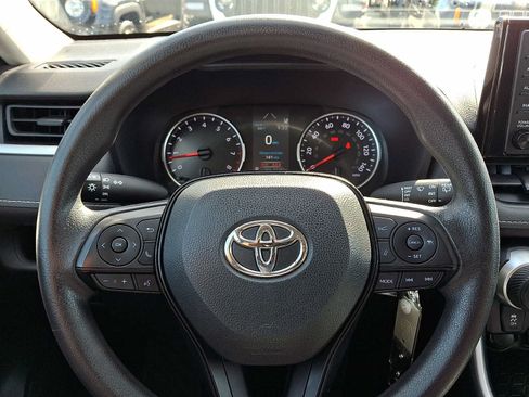 Used 2020 Toyota RAV4 LE w/ All Weather Liner Package AWD/4WD image 18