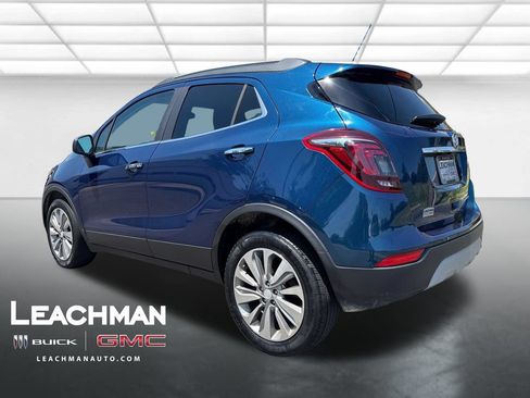 Used 2020 Buick Encore Preferred FWD image 5