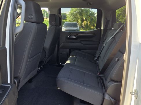 Used 2022 GMC Sierra 1500 Elevation RWD image 10