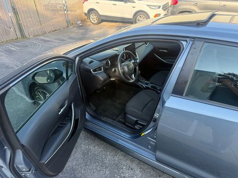 Used 2020 Toyota Corolla SE image 9