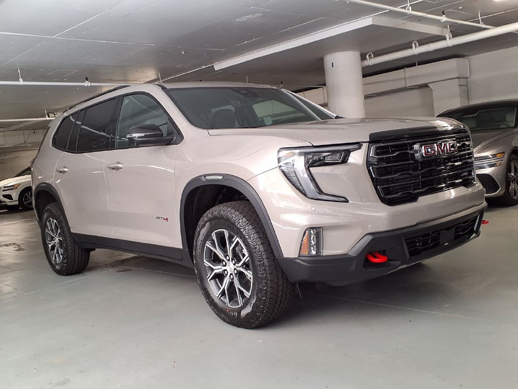 New 2026 GMC Acadia AT4 w/ Luxury Package AWD/4WD image 3