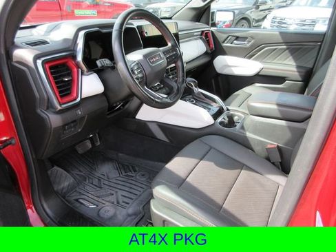 Used 2024 GMC Canyon AT4X image 2