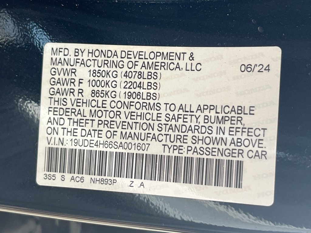 Used 2025 Acura Integra A-Spec w/ Technology Package FWD image 32