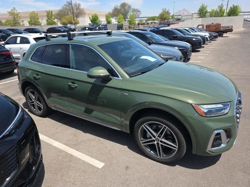 Used 2025 Audi Q5 e Premium AWD/4WD image 8